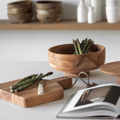 Sögne bolle på stedt akasietre